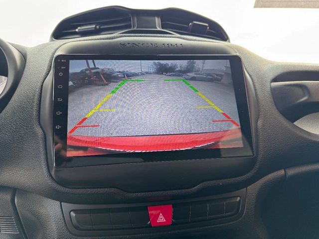 2015 Jeep Renegade FWD 4dr Latitude - 23027388 - 18