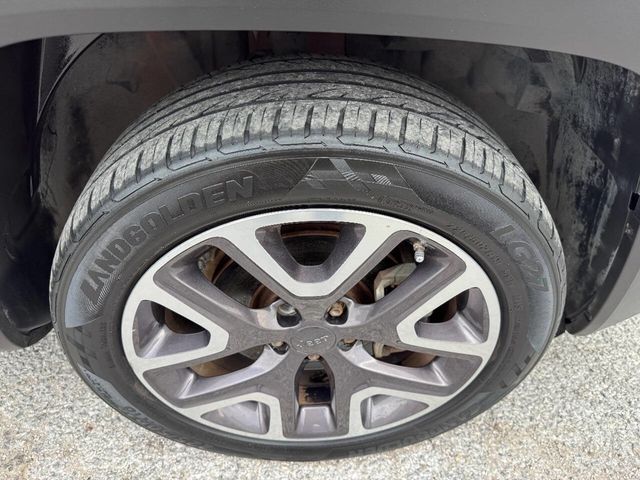 2015 Jeep Renegade FWD 4dr Latitude - 23027388 - 24