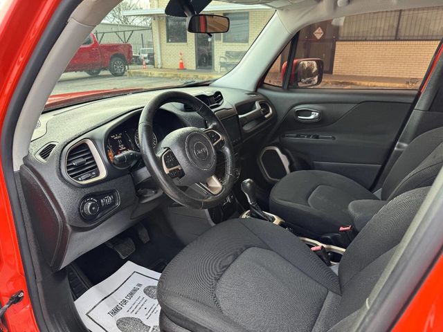 2015 Jeep Renegade FWD 4dr Latitude - 23027388 - 8