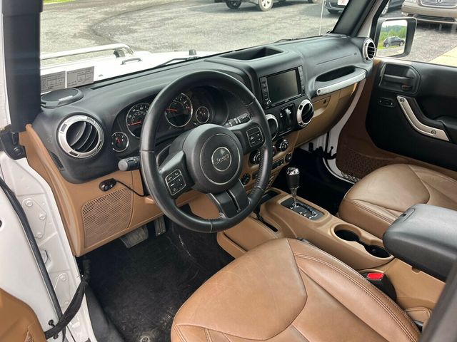 2015 Jeep Wrangler 2 Sahara Hard Top w Brush Guard Fully Serviced - 23037822 - 18