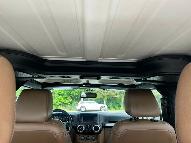 2015 Jeep Wrangler 2 Sahara Hard Top w Brush Guard Fully Serviced - 23037822 - 23