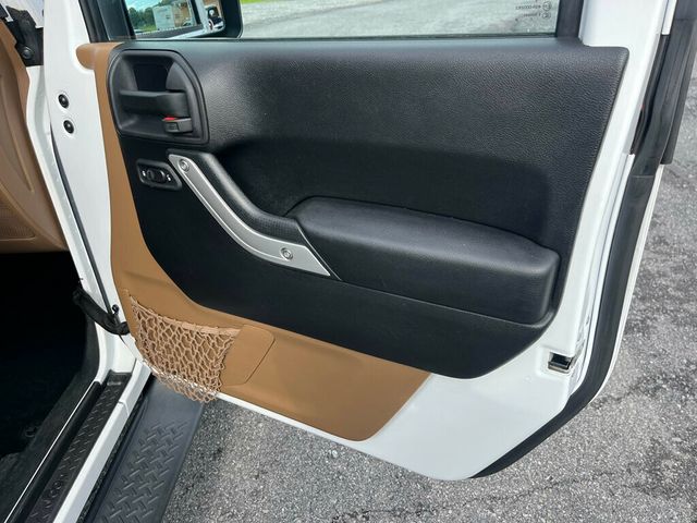 2015 Jeep Wrangler 2 Sahara Hard Top w Brush Guard Fully Serviced - 23037822 - 30