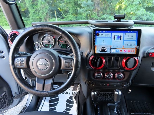 2015 Jeep Wrangler 4WD 2dr Rubicon - 23045551 - 26