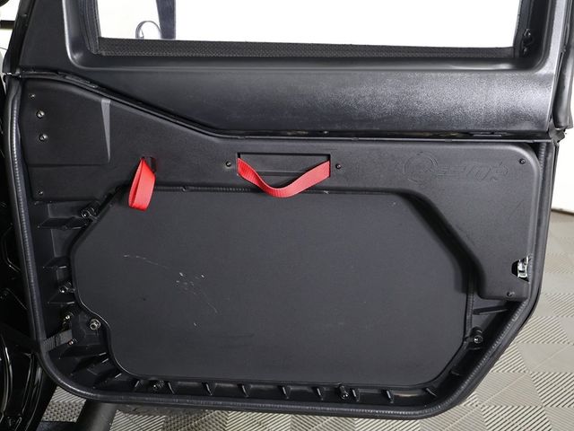 2015 Jeep Wrangler 4WD 2dr Rubicon - 22941759 - 17