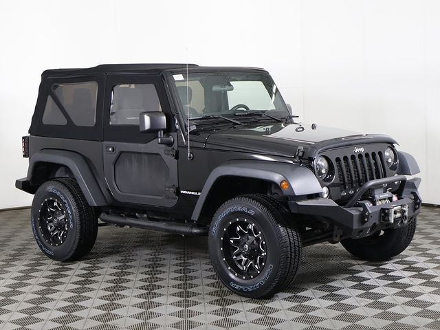 2015 Jeep Wrangler 4WD 2dr Rubicon - 22941759 - 35