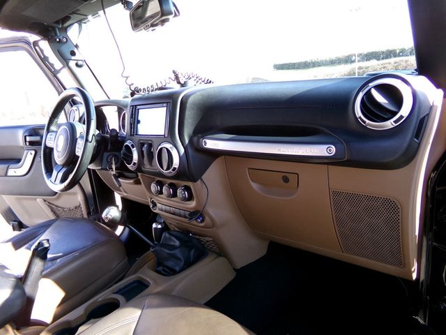 2015 Jeep Wrangler 4WD 2dr Rubicon - 22971740 - 11