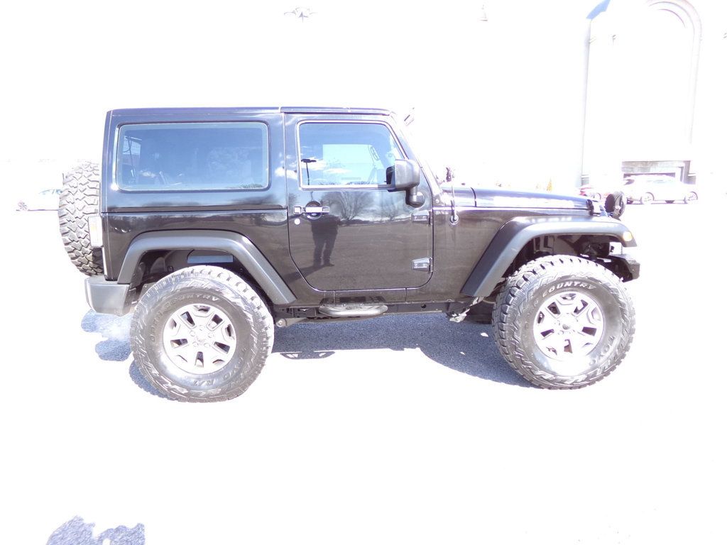 2015 Jeep Wrangler 4WD 2dr Rubicon - 22971740 - 4