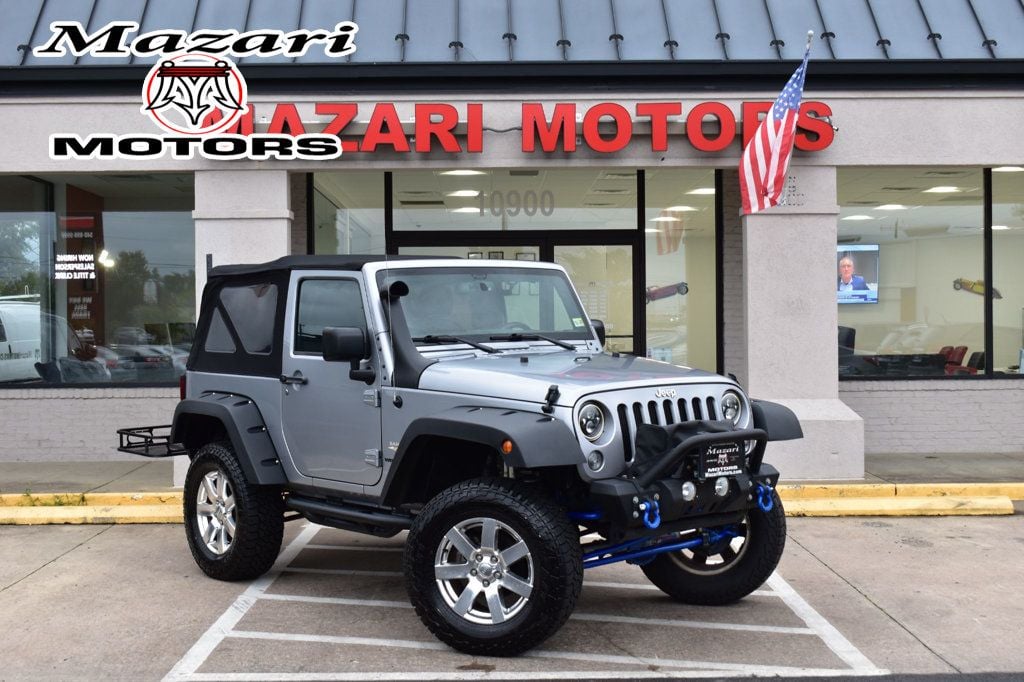 2015 Jeep Wrangler 4WD 2dr Sahara - 22617066 - 0