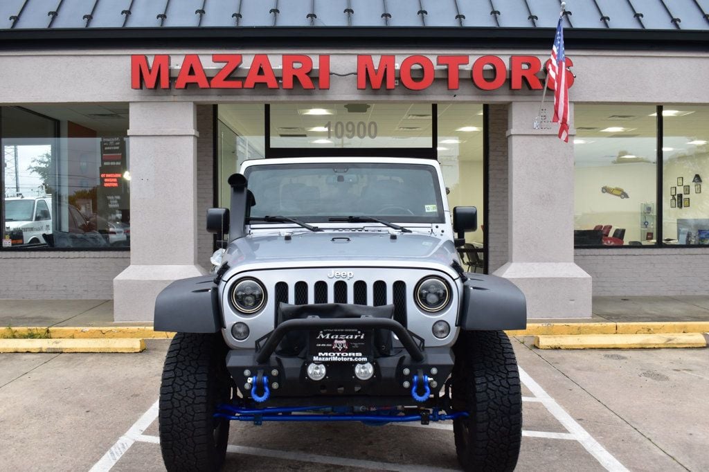 2015 Jeep Wrangler 4WD 2dr Sahara - 22617066 - 6