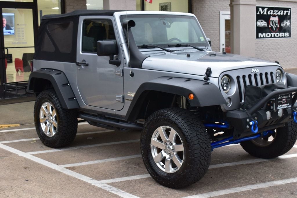 2015 Jeep Wrangler 4WD 2dr Sahara - 22617066 - 8