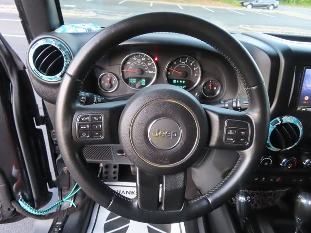 2015 Jeep Wrangler 4WD 2dr Sahara - 22906335 - 28