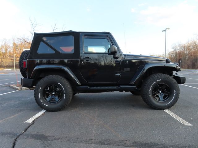 2015 Jeep Wrangler 4WD 2dr Sahara - 22992846 - 11