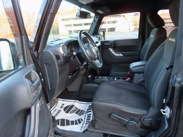 2015 Jeep Wrangler 4WD 2dr Sahara - 22992846 - 16