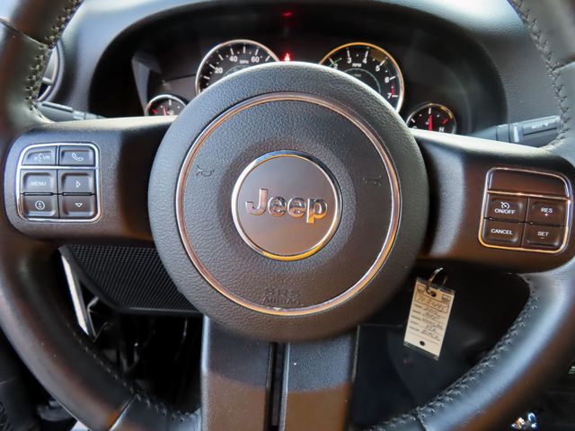 2015 Jeep Wrangler 4WD 2dr Sahara - 22992846 - 30