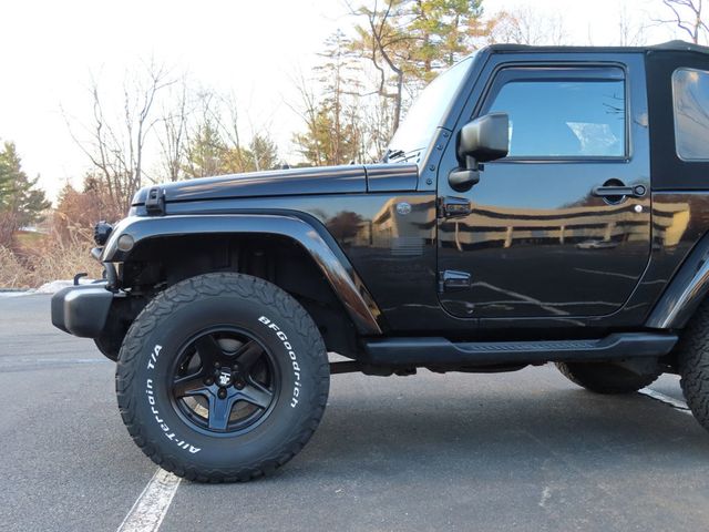 2015 Jeep Wrangler 4WD 2dr Sahara - 22992846 - 5