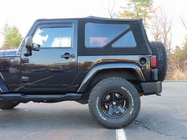 2015 Jeep Wrangler 4WD 2dr Sahara - 22992846 - 6