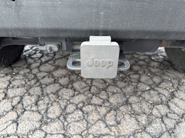 2015 Jeep Wrangler 4WD 2dr Sahara - 23012765 - 13