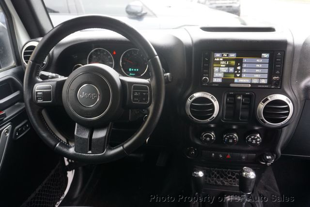 2015 Jeep Wrangler 4WD 2dr Sahara - 23089253 - 14