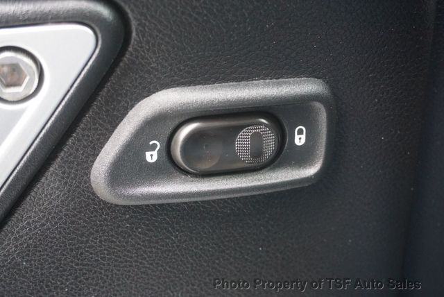 2015 Jeep Wrangler 4WD 2dr Sahara - 23089253 - 21