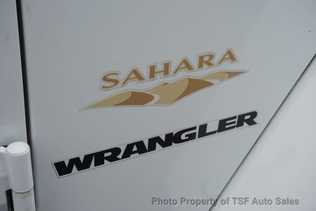 2015 Jeep Wrangler 4WD 2dr Sahara - 23089253 - 25