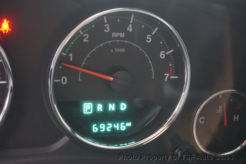 2015 Jeep Wrangler 4WD 2dr Sahara - 23089253 - 26