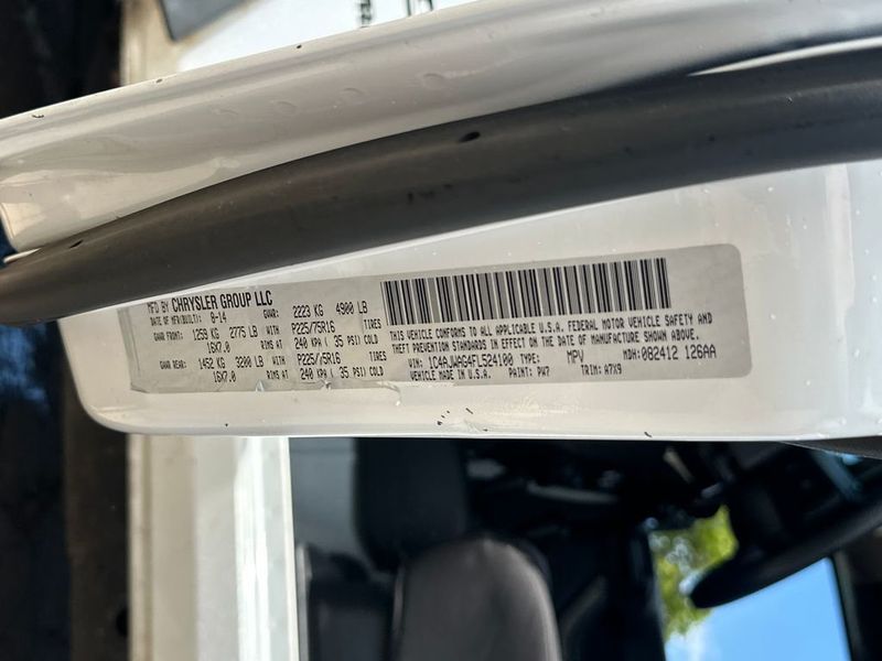 2015 Jeep Wrangler 4WD 2dr Sport - 23021338 - 22