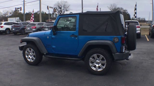 2015 Jeep Wrangler 4WD 2dr Sport - 22739353 - 5