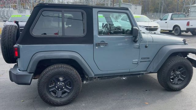 2015 Jeep Wrangler 4WD 2dr Sport - 22939604 - 8