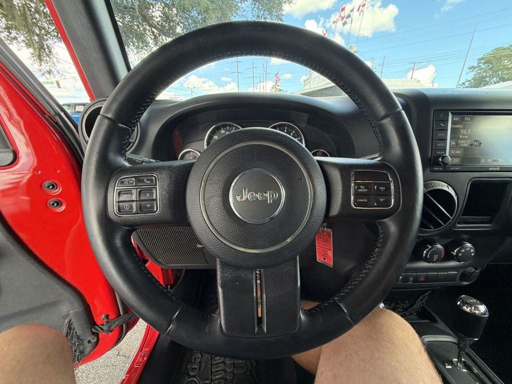 Jeep Wrangler photo 15