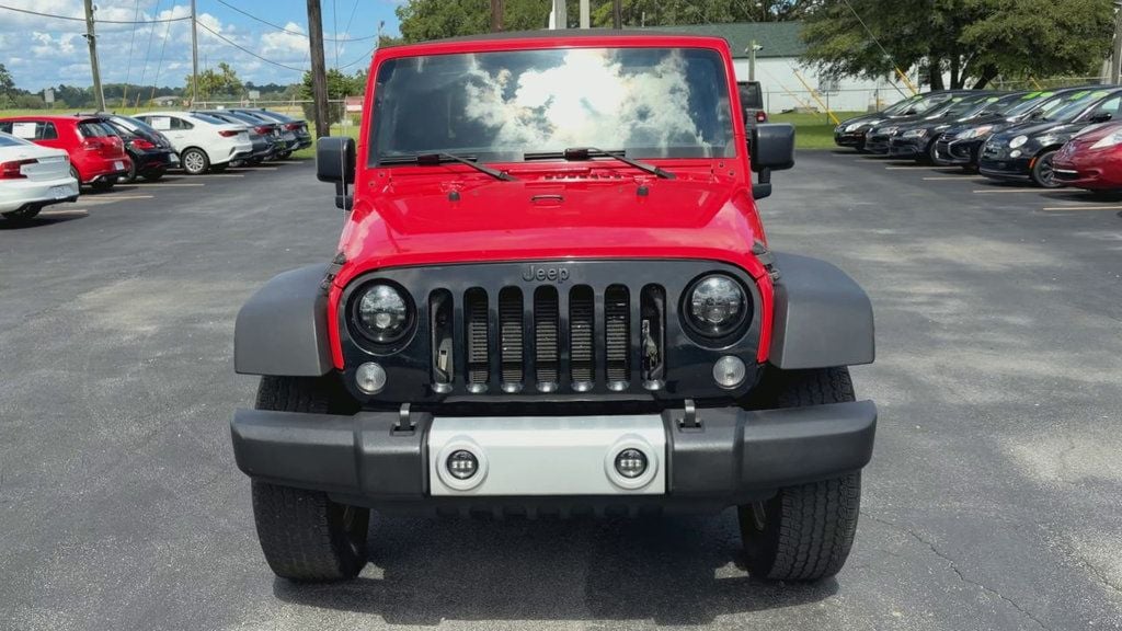 Jeep Wrangler photo 3