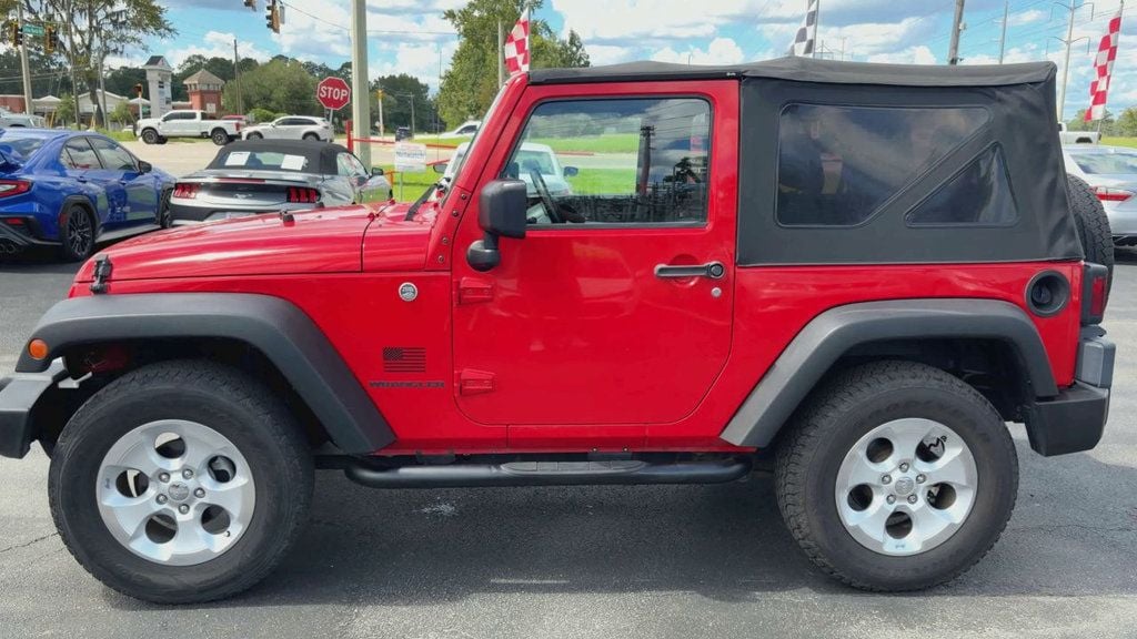 Jeep Wrangler photo 5