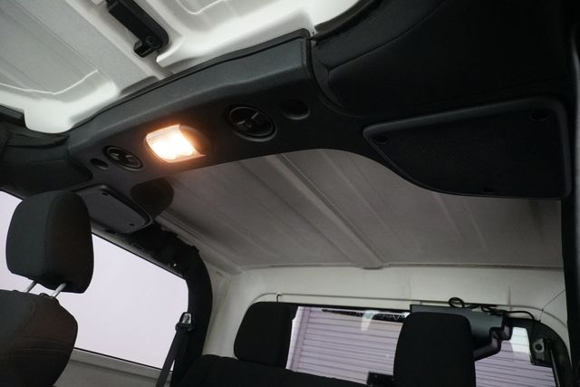 2015 Jeep Wrangler 4WD 2dr Sport - 22997870 - 12