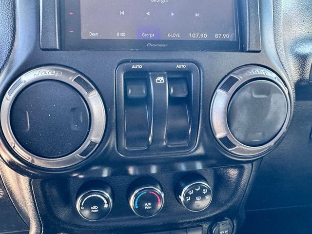 2015 Jeep Wrangler 4WD 2dr Sport - 23006348 - 26