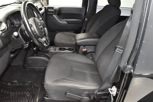 2015 Jeep Wrangler 4WD 2dr Sport - 23024460 - 10