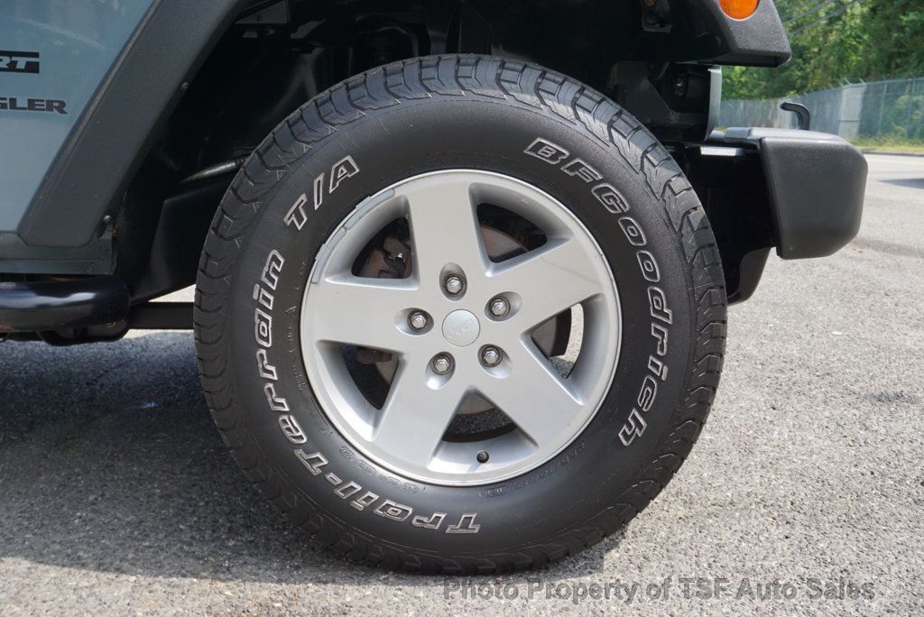 2015 Jeep Wrangler Sport photo 19