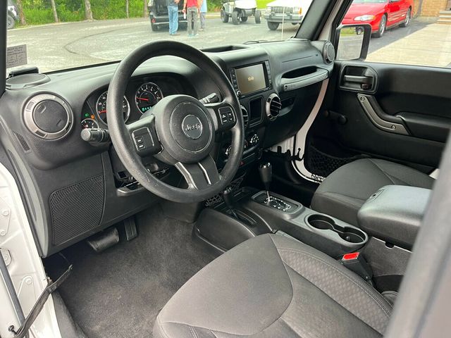 2015 Jeep Wrangler CLEAN CARFAX - 23036401 - 19