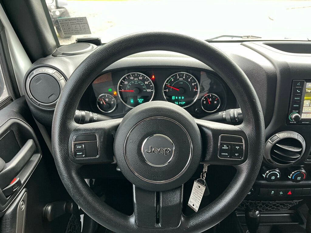 2015 Jeep Wrangler CLEAN CARFAX - 23036401 - 40