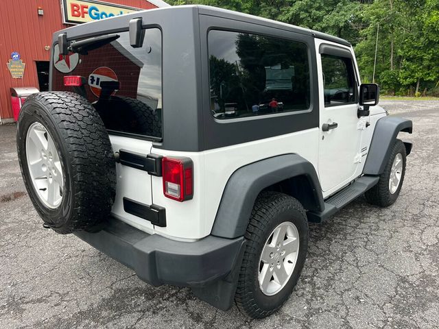 2015 Jeep Wrangler CLEAN CARFAX - 23036401 - 4