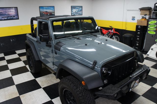 2015 Jeep Wrangler Lifted, Great Shape! Fun! - 22825909 - 16