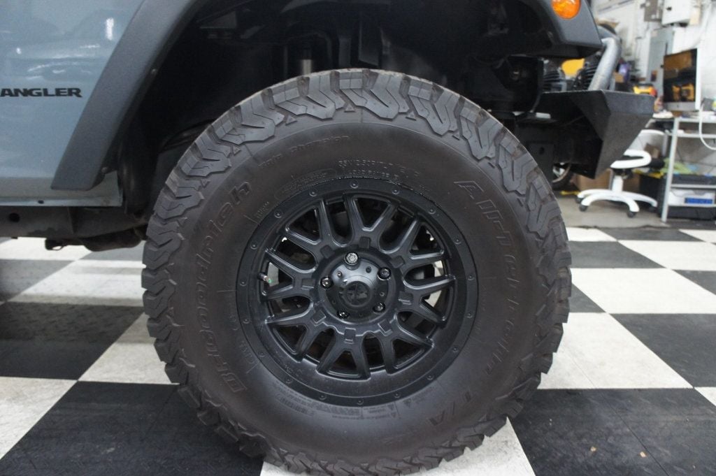 2015 Jeep Wrangler Lifted, Great Shape! Fun! - 22825909 - 20