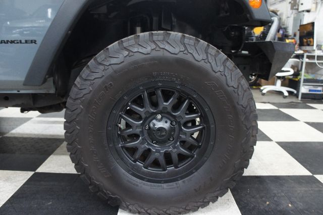 2015 Jeep Wrangler Lifted, Great Shape! Fun! - 22825909 - 20