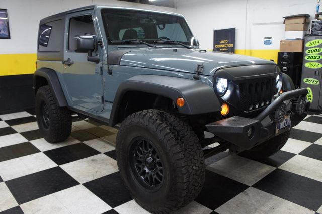 2015 Jeep Wrangler Lifted, Great Shape! Fun! - 22825909 - 4