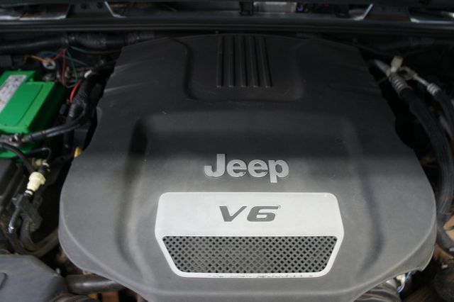 2015 Jeep Wrangler Lifted, Great Shape! Fun! - 22825909 - 55