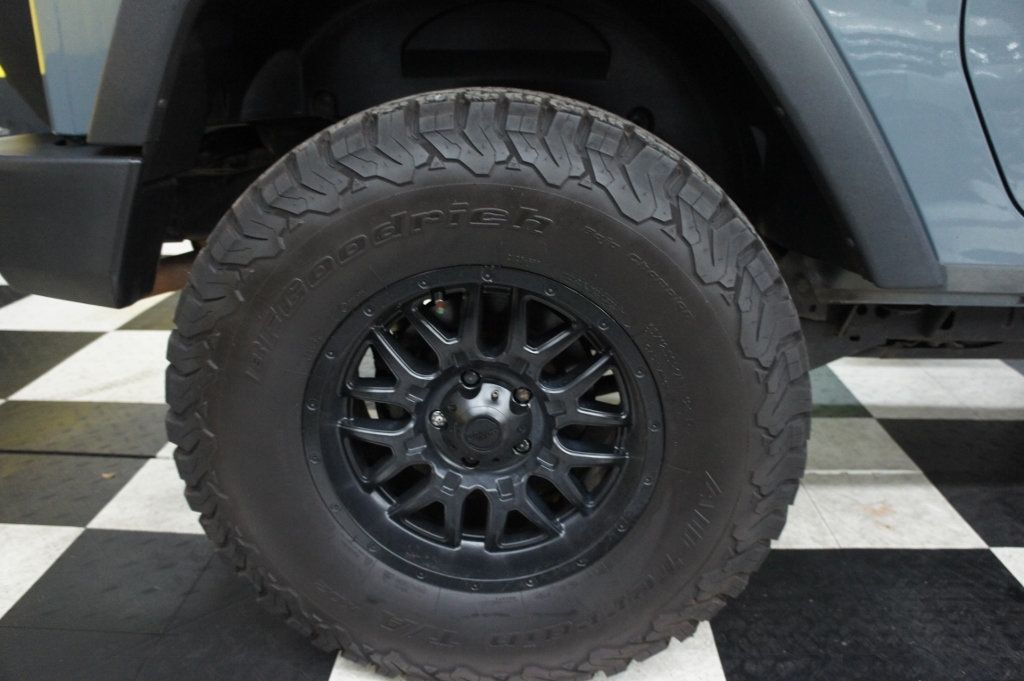 2015 Jeep Wrangler Sport photo 15