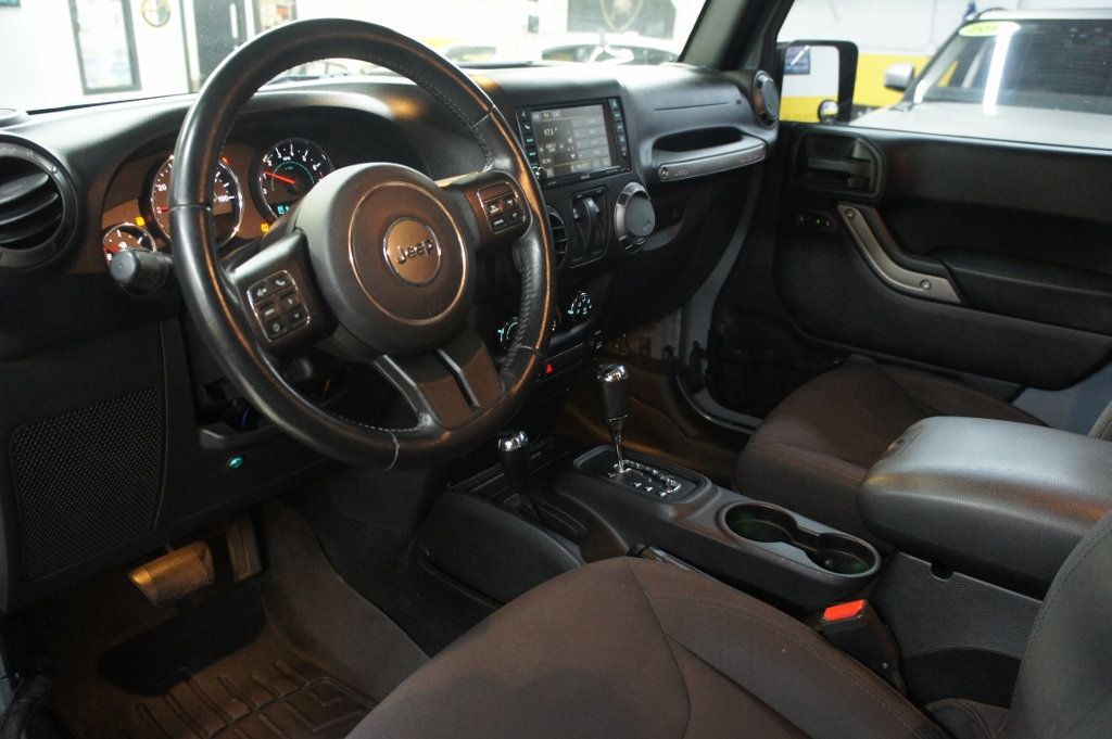 2015 Jeep Wrangler Sport photo 24