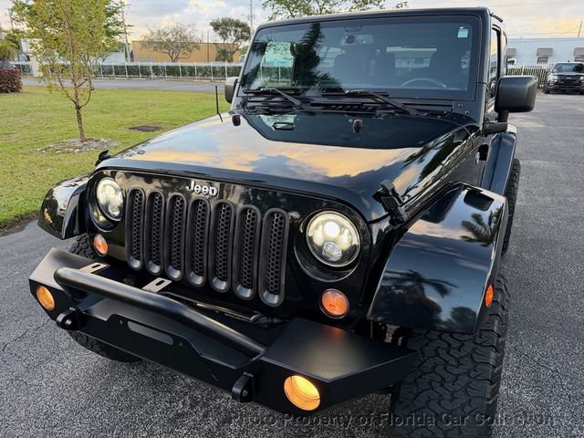 2015 Jeep Wrangler Sahara 4WD Hardtop Convertible - 22992286 - 15