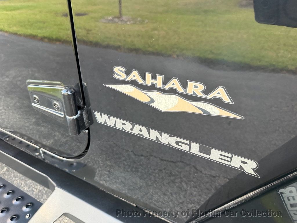 2015 Jeep Wrangler Sahara 4WD Hardtop Convertible - 22992286 - 24