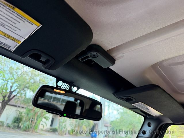 2015 Jeep Wrangler Sahara 4WD Hardtop Convertible - 22992286 - 38