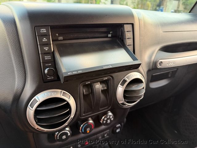 2015 Jeep Wrangler Sahara 4WD Hardtop Convertible - 22992286 - 48