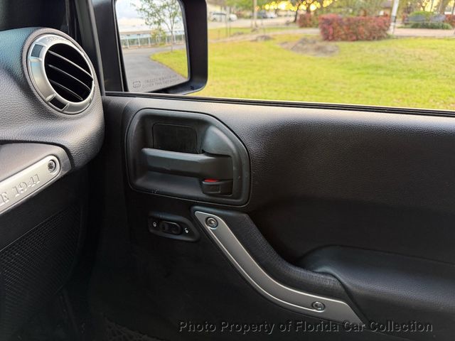 2015 Jeep Wrangler Sahara 4WD Hardtop Convertible - 22992286 - 53